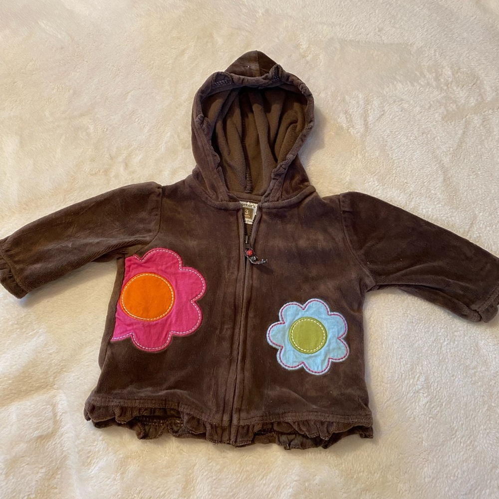 Carter’s baby girl jacket size 3M